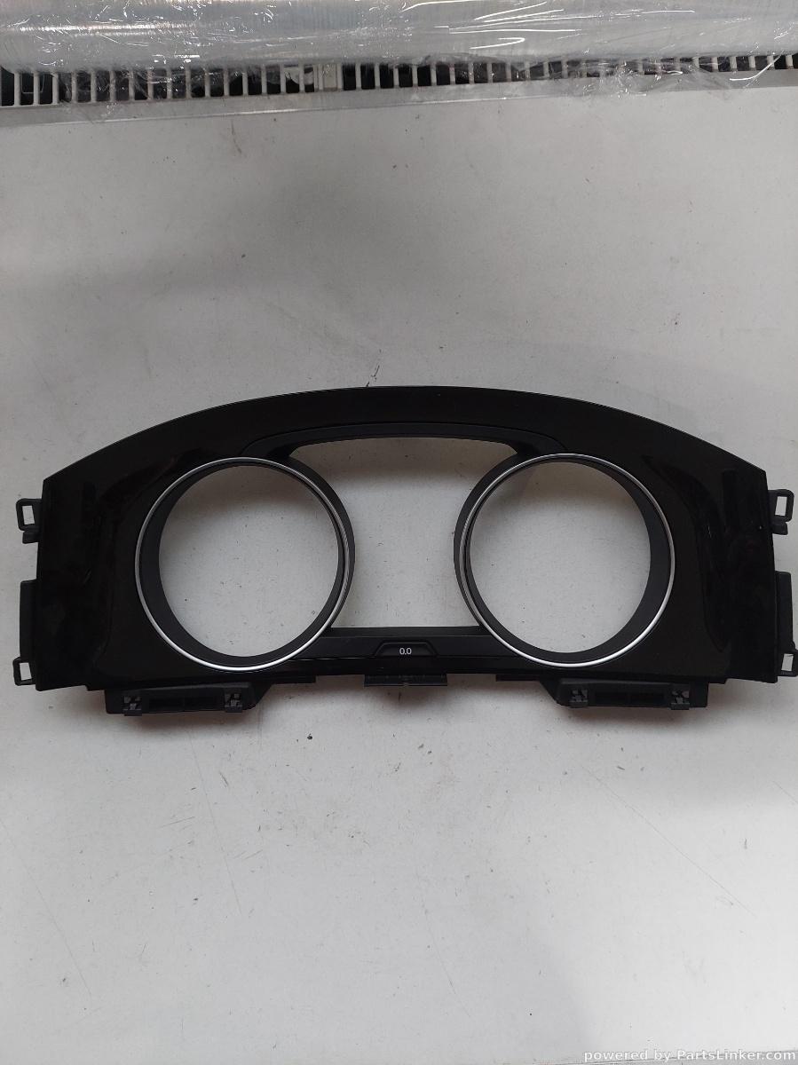 Rama ceasuri bord VOLKSWAGEN GOLF VAN VII Variant (BA5) [ 2013 - 2017 ] OEM 5g0857189
