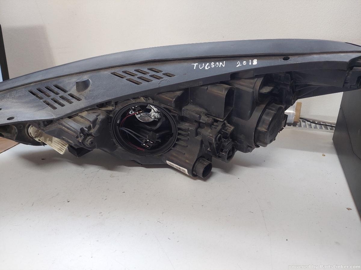 Far dreapta  HYUNDAI TUCSON III (TLE)  [ 2015 - > ] OEM 92102d7100 – foto 3