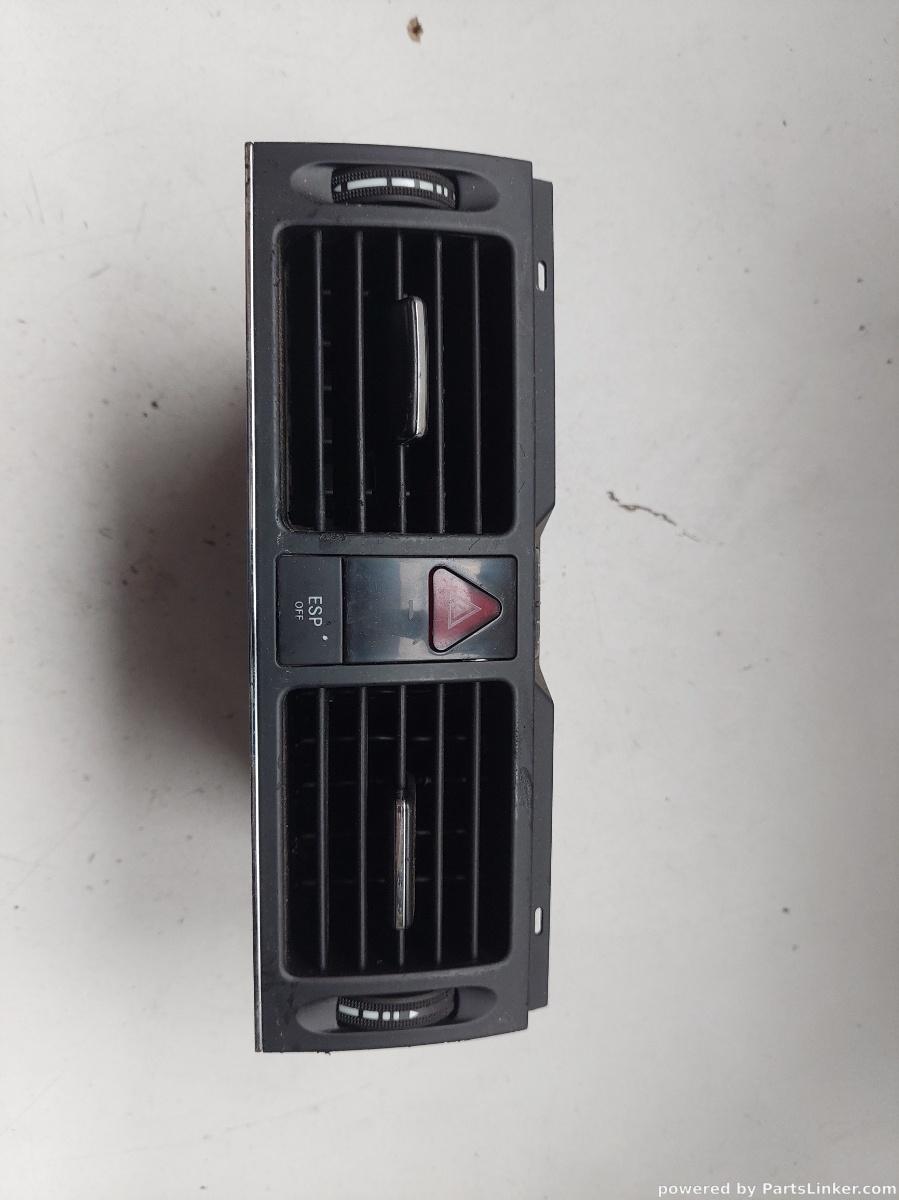 Guri ventilatie MERCEDES-BENZ C-CLASS (W204) [ 2007 - 2014 ] OEM 2048702851
