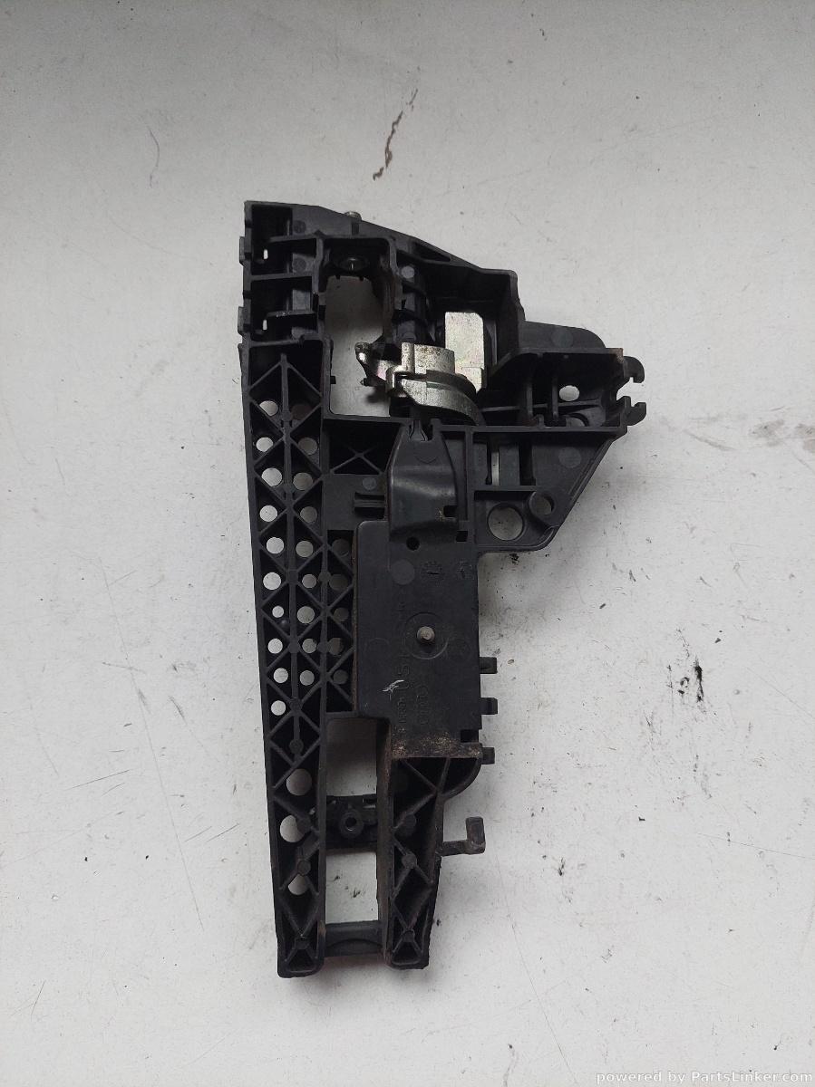Suport maner  dreapta spate AUDI A8 III (4H2, 4H8, 4HC, 4HL) [ 2009 - 2018 ] OEM 4h0837886 – foto 2
