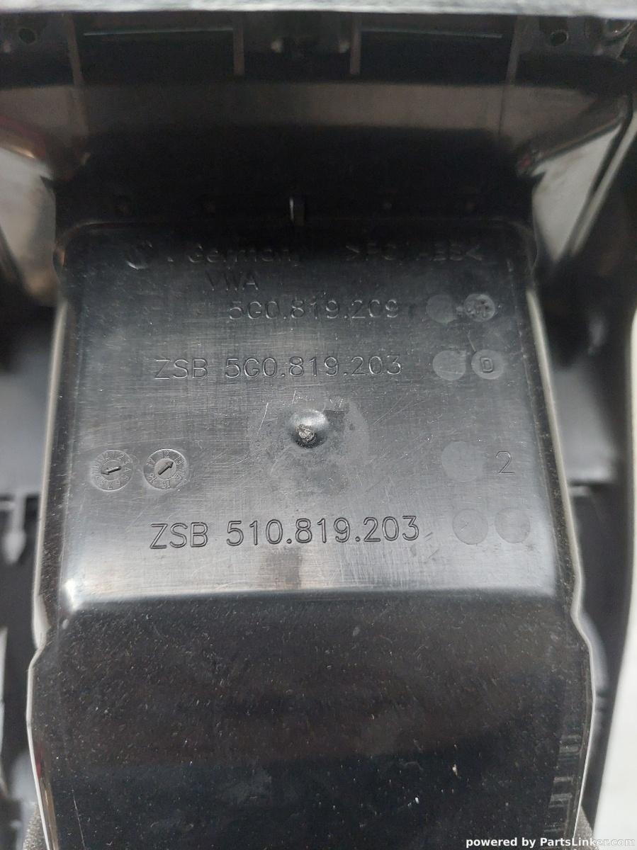 GRILA VENTILATIE spate VOLKSWAGEN GOLF VAN VII Variant BA5 2013 - 2017 5g0819203 – foto 2