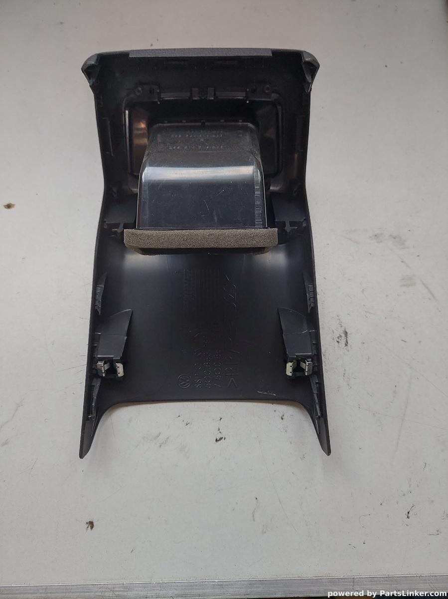 GRILA VENTILATIE spate VOLKSWAGEN GOLF VAN VII Variant BA5 2013 - 2017 5g0819203 – foto 3