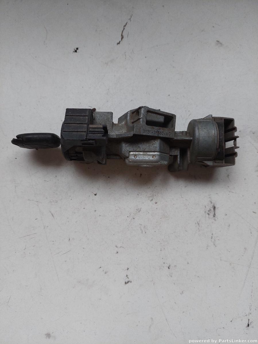 Contact cu cheie FORD MONDEO IV Saloon (BA7) [ 2007 - 2015 ] OEM 98ab11572bg