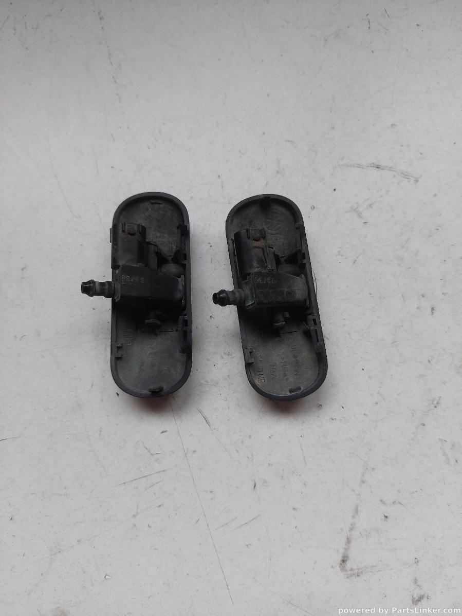Duze spalator parbriz VOLKSWAGEN GOLF 7 (5G1, BE1) [ 2012 - > ] OEM 5m0955986c – foto 2