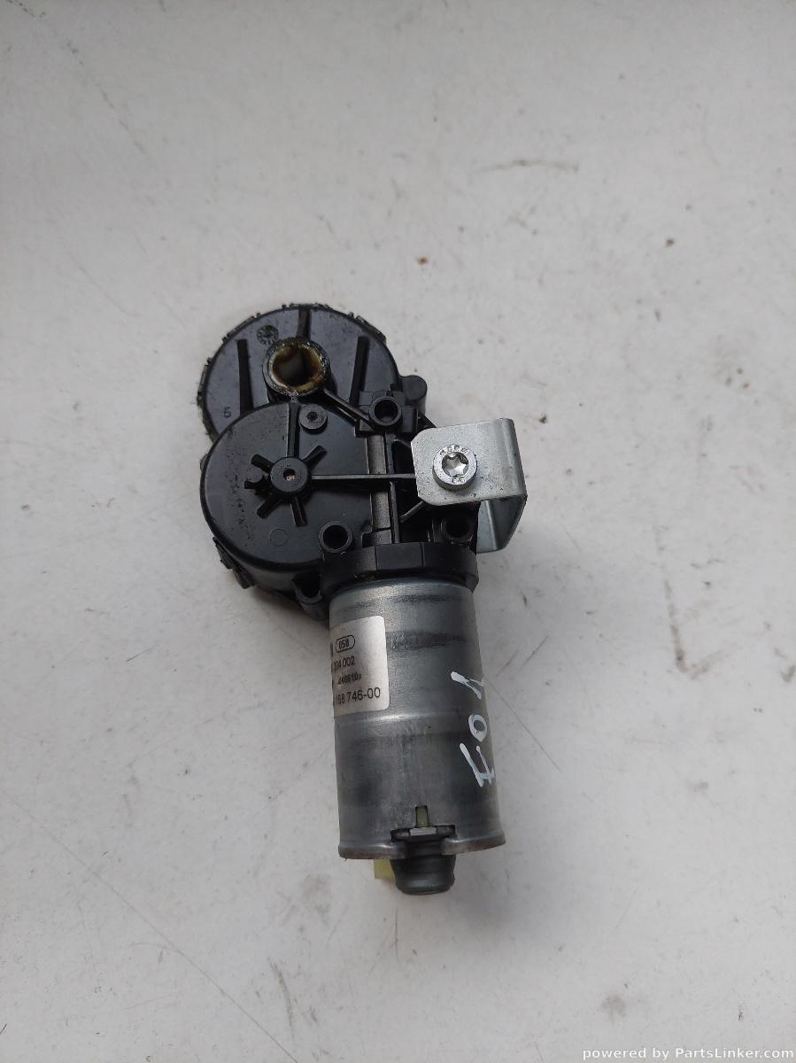 Motoras scaun  dreapta fata BMW 7 V (F01, F02, F03, F04) [ 2008 - 2015 ] BOSCH OEM 0390204002