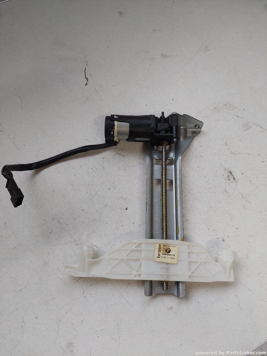 Motoras ajustare tetiera dreapta fata BMW 7 V (F01, F02, F03, F04) [ 2008 - 2015 ] OEM 907353107