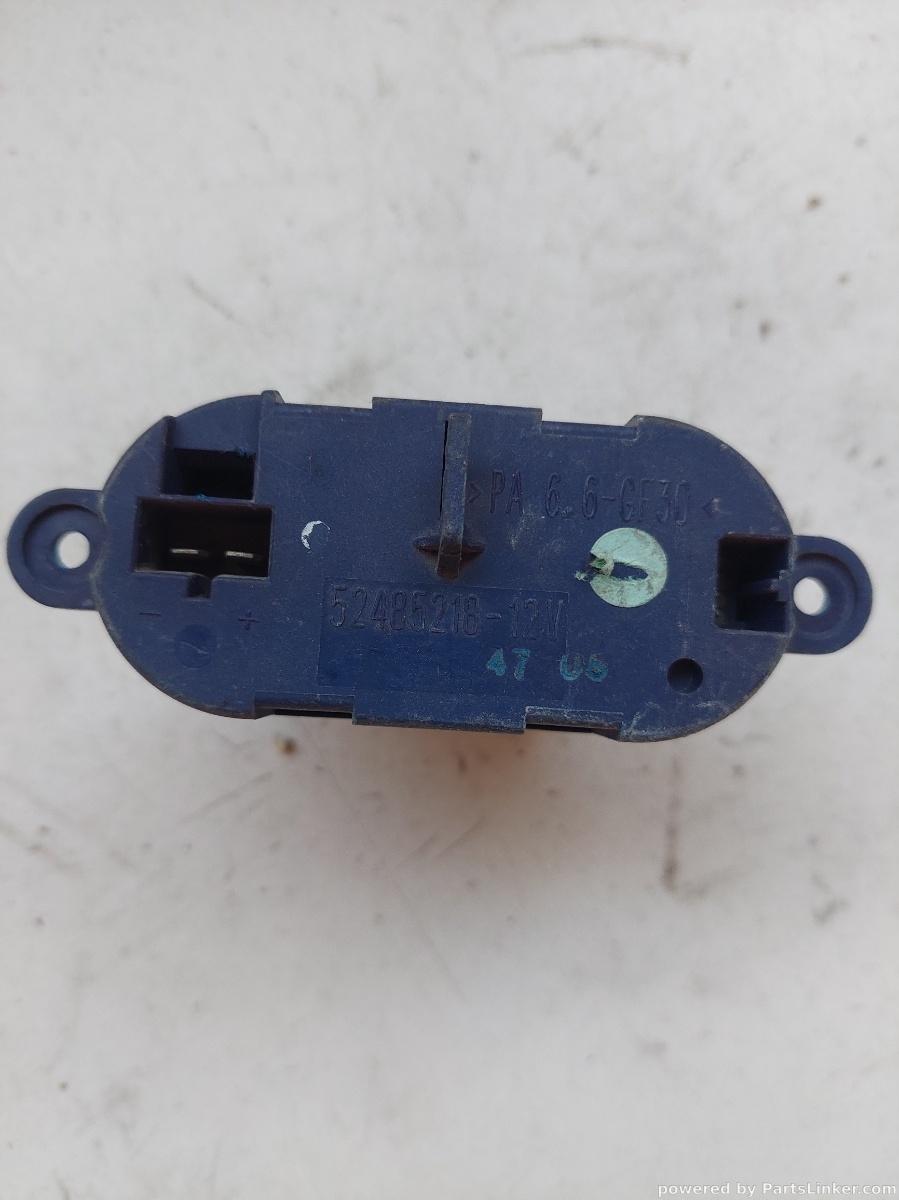 Rezistenta trepta RENAULT LAGUNA II (BG0/1_) [ 2001 - 2007 ] OEM 52485218