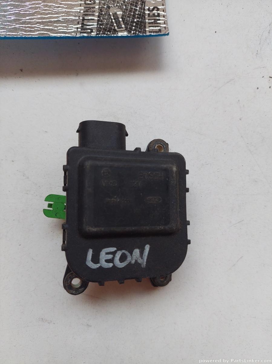 Motoras actuator VOLKSWAGEN BORA Estate (1J6) [ 1999 - 2005 ] OEM 0132801209