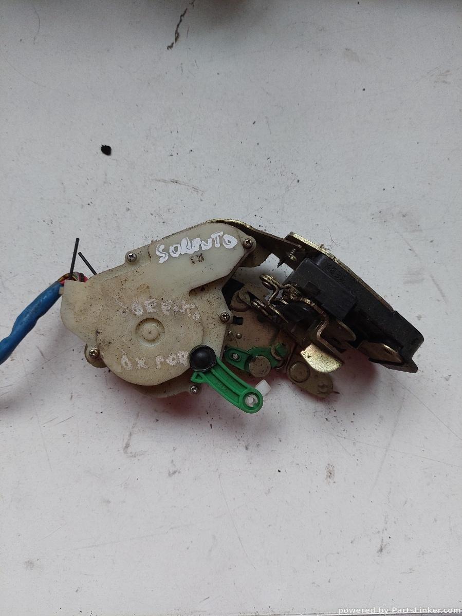 Broasca usa dreapta fata KIA SORENTO I (JC) [ 2002 - > ] OEM 050412