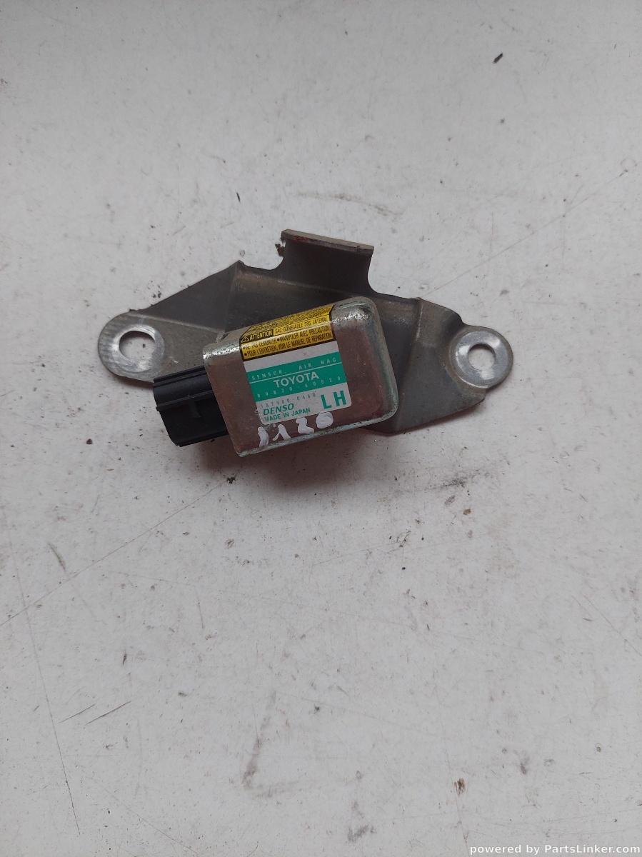 Senzor airbag TOYOTA LAND CRUISER J120 OEM 8983060020