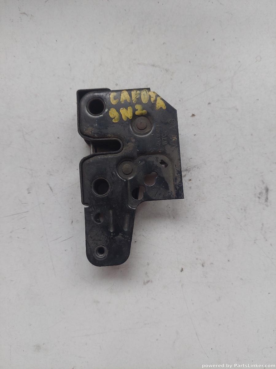 Broasca capota VOLKSWAGEN POLO (9N_) [ 2001 - 2012 ] OEM 6q0823509c