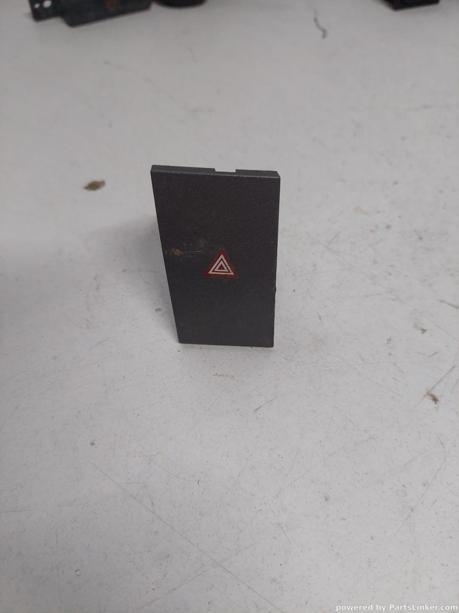 Buton avarie OPEL VECTRA C (Z02) [ 2002 - 2009 ] OEM 13138255