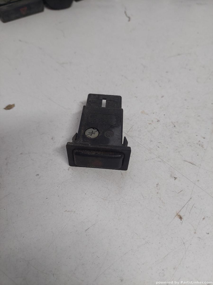 Buton avarie TOYOTA RAV 4 IV WWA4_, AVA4_, ZSA4_, ALA4_ 2012 - > 8300z5d