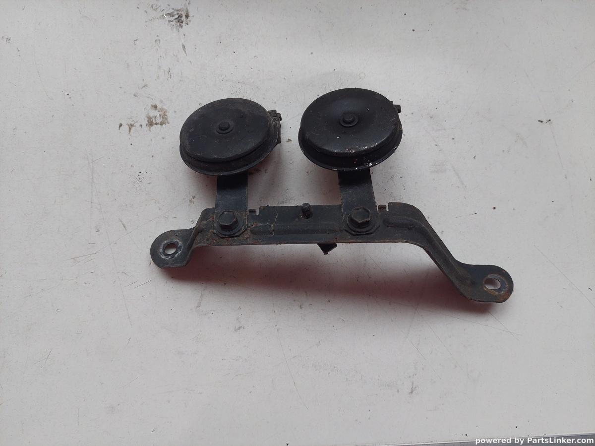 Claxon TOYOTA LAND CRUISER 100 FZJ1_, UZJ1_ 1998 - 2008 – foto 2