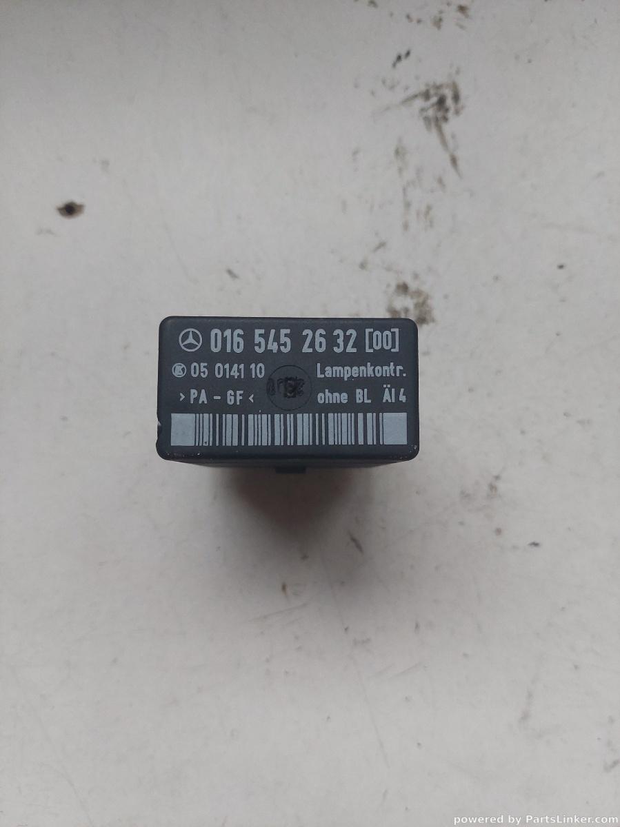 Releu faruri  MERCEDES-BENZ VITO Box (638) [ 1997 - 2003 ] OEM 0165452632