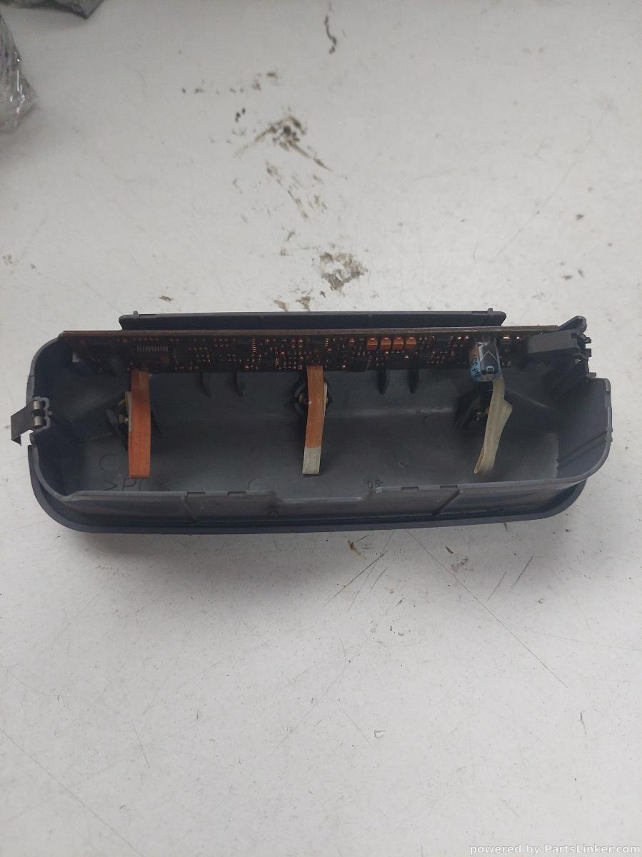 SENZOR ALARMA MERCEDES-BENZ VITO Box 638 1997 - 2003 A6388200310 – foto 2