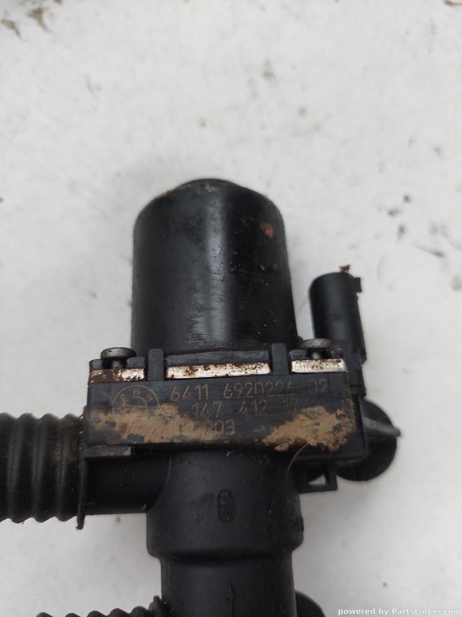 Pompa recirculare apa secundara BMW 5 (E60) [ 2001 - 2010 ] OEM 64116920226 – foto 2