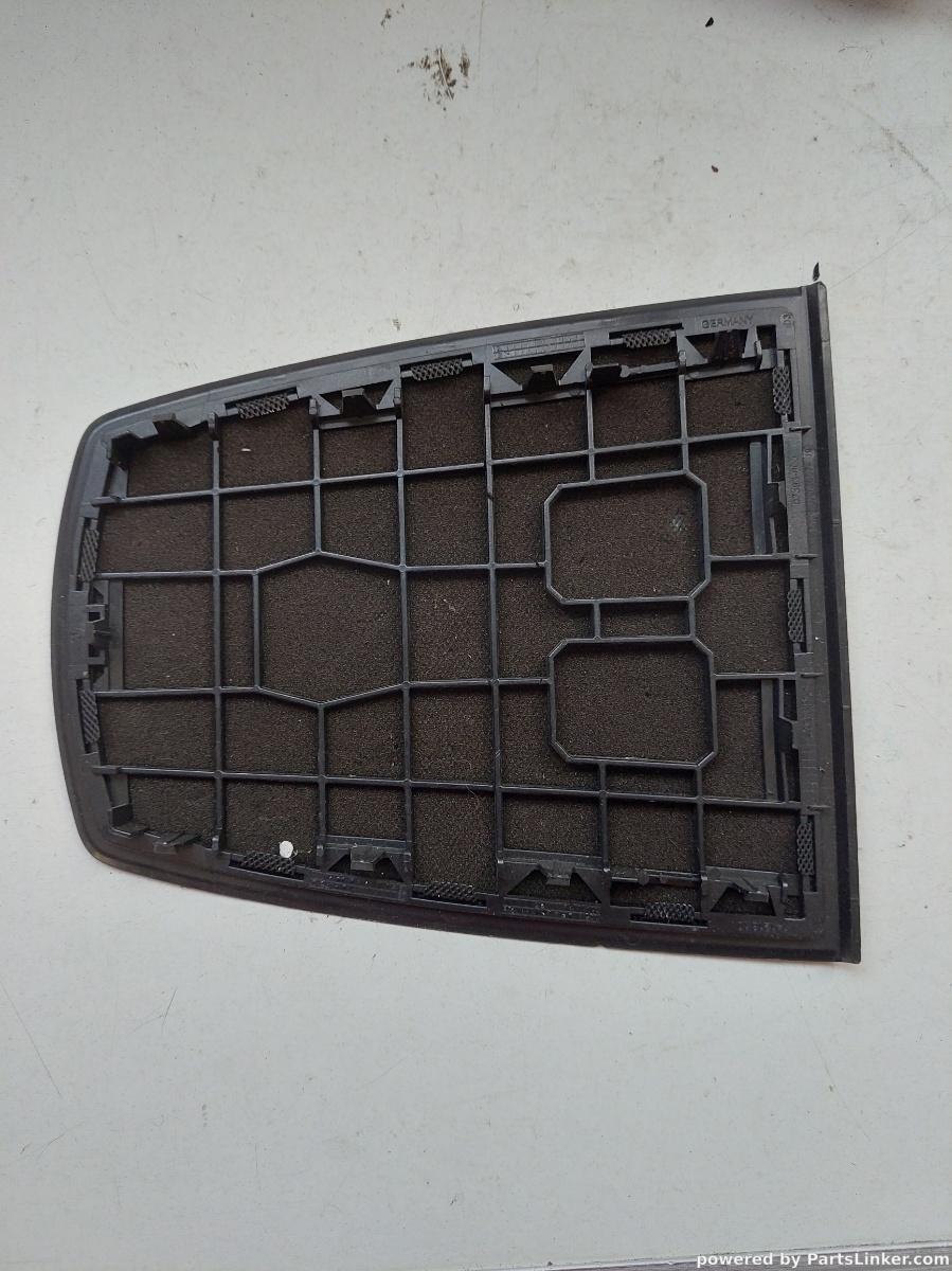 Grila boxa BMW 7 V (F01, F02, F03, F04) [ 2008 - 2015 ] OEM 14121810 – foto 2