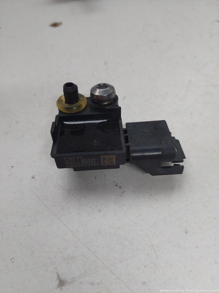 Senzor impact airbag BMW 7 V (F01, F02, F03, F04) [ 2008 - 2015 ] OEM 9159311