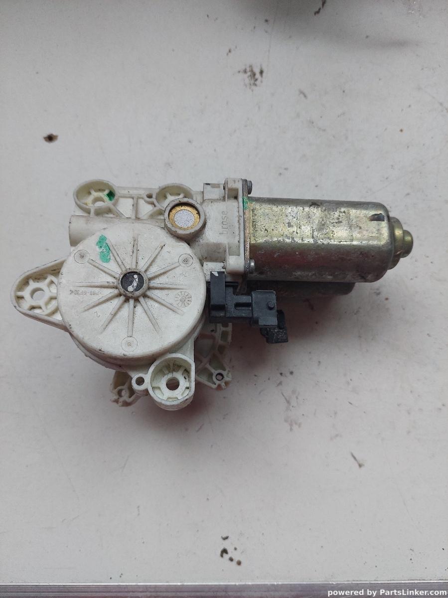 Motoras macara dreapta fata SAAB 9-5 (YS3E) [ 1997 - 2009 ] OEM 12788804