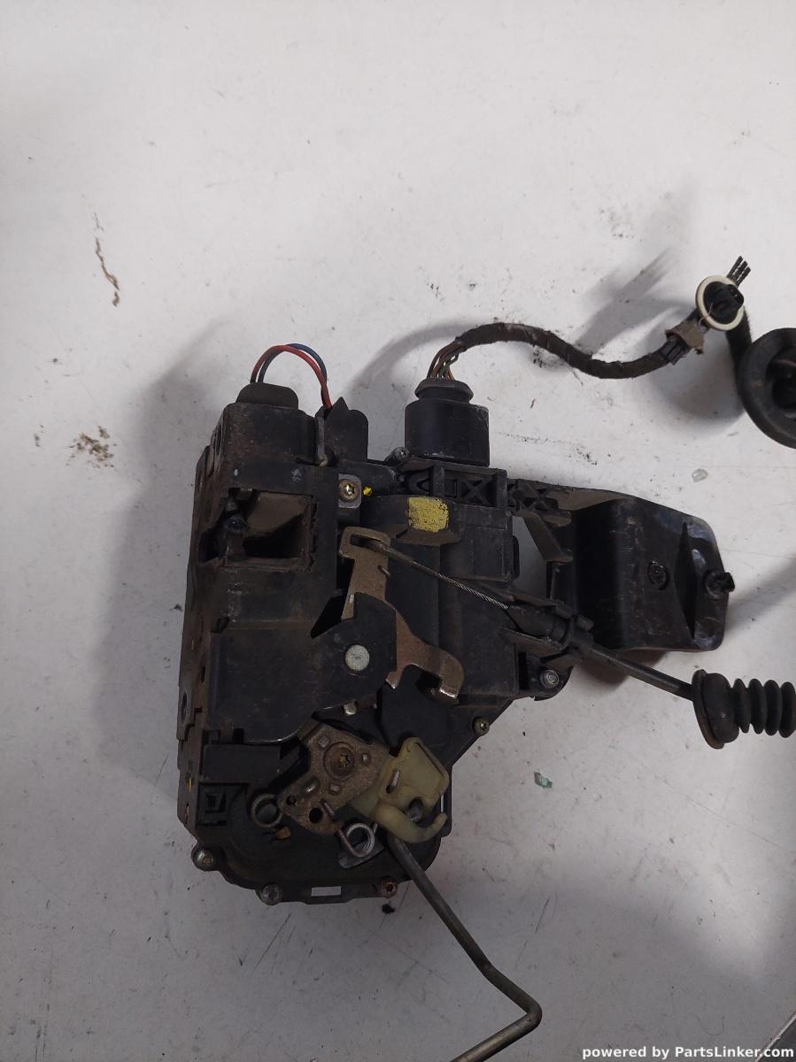 Broasca usa dreapta fata VOLKSWAGEN GOLF IV COUPE(1J1) [ 1997 - 2007 ] OEM 3b1837016c – foto 2