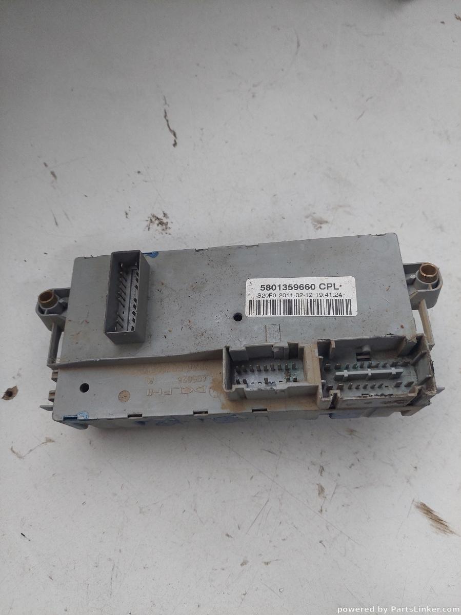 Panou sigurante IVECO DAILY IV Bus [ 2006 - 2011 ] 35S14, 35S14 /P (F1AE0481HA) 100KW|136HP OEM 5801359660 – foto 2