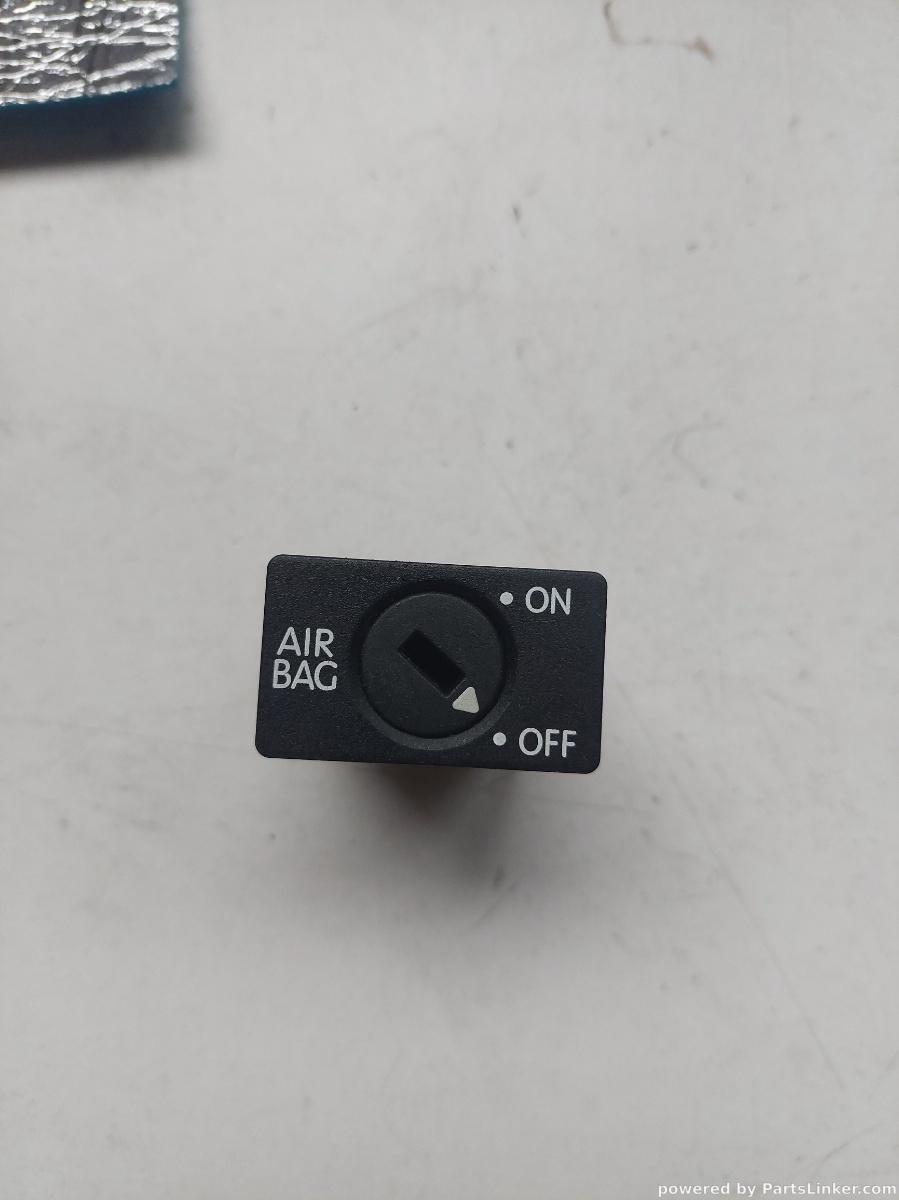 Airbag on/off VOLKSWAGEN CADDY (6K9, 9E7, 9E9) [ 2002 - 2009 ] OEM 1k0919237c