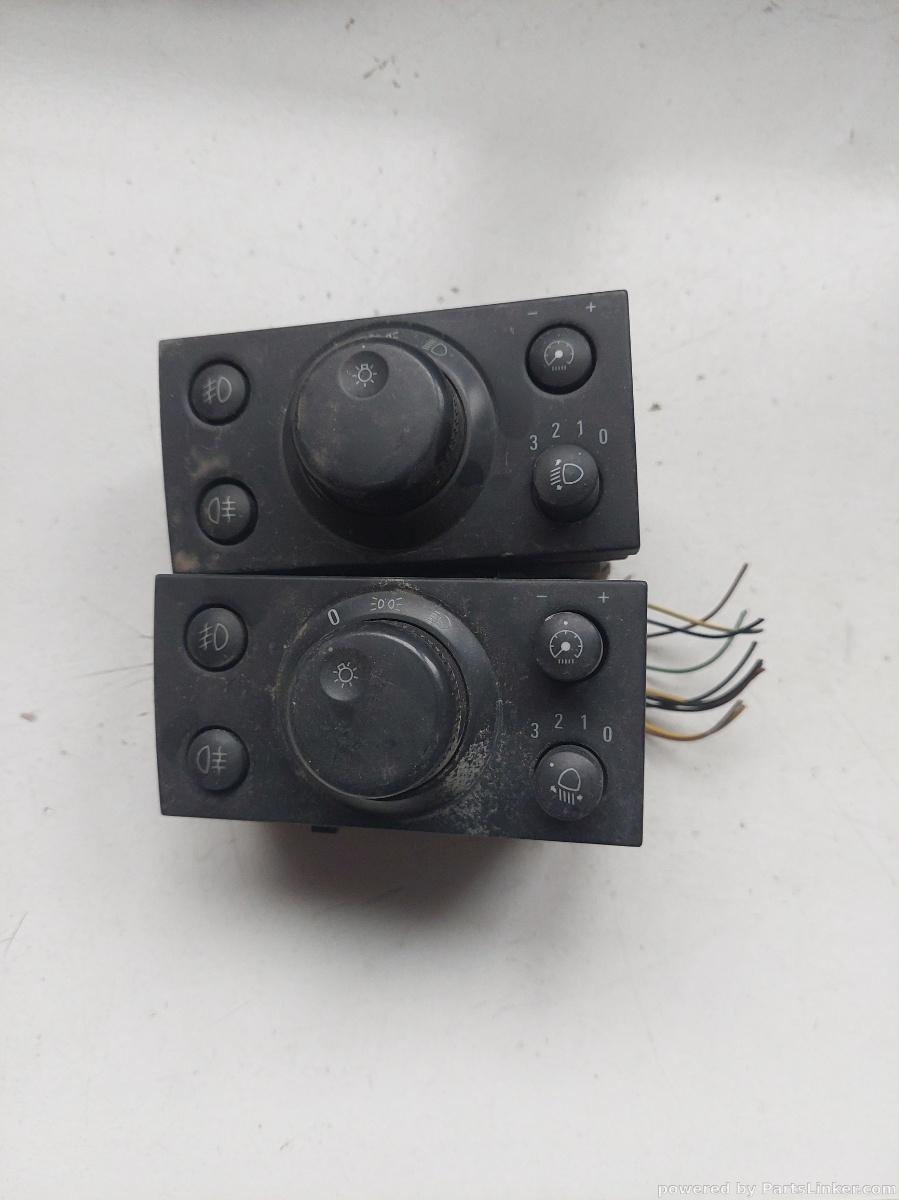 Reglaj faruri OPEL VECTRA C (Z02) [ 2002 - 2009 ] OEM 13177066