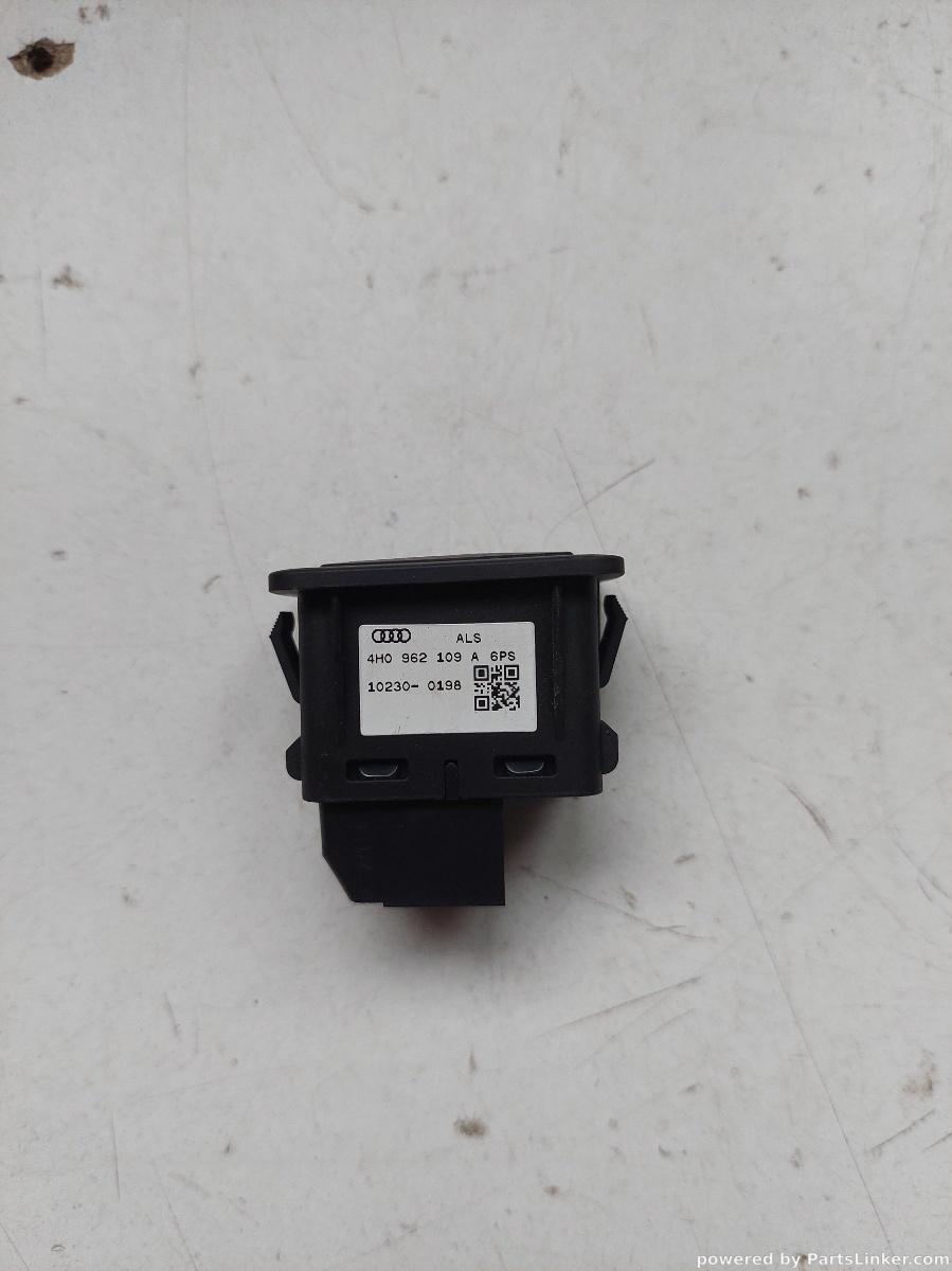 Buton alarma AUDI A8 III (4H2, 4H8, 4HC, 4HL) [ 2009 - 2018 ] OEM 4h0962109 – foto 2