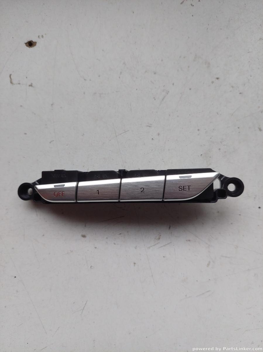 Reglaj scaun dreapta fata AUDI A8 III (4H2, 4H8, 4HC, 4HL) [ 2009 - 2018 ] OEM 4h09597690