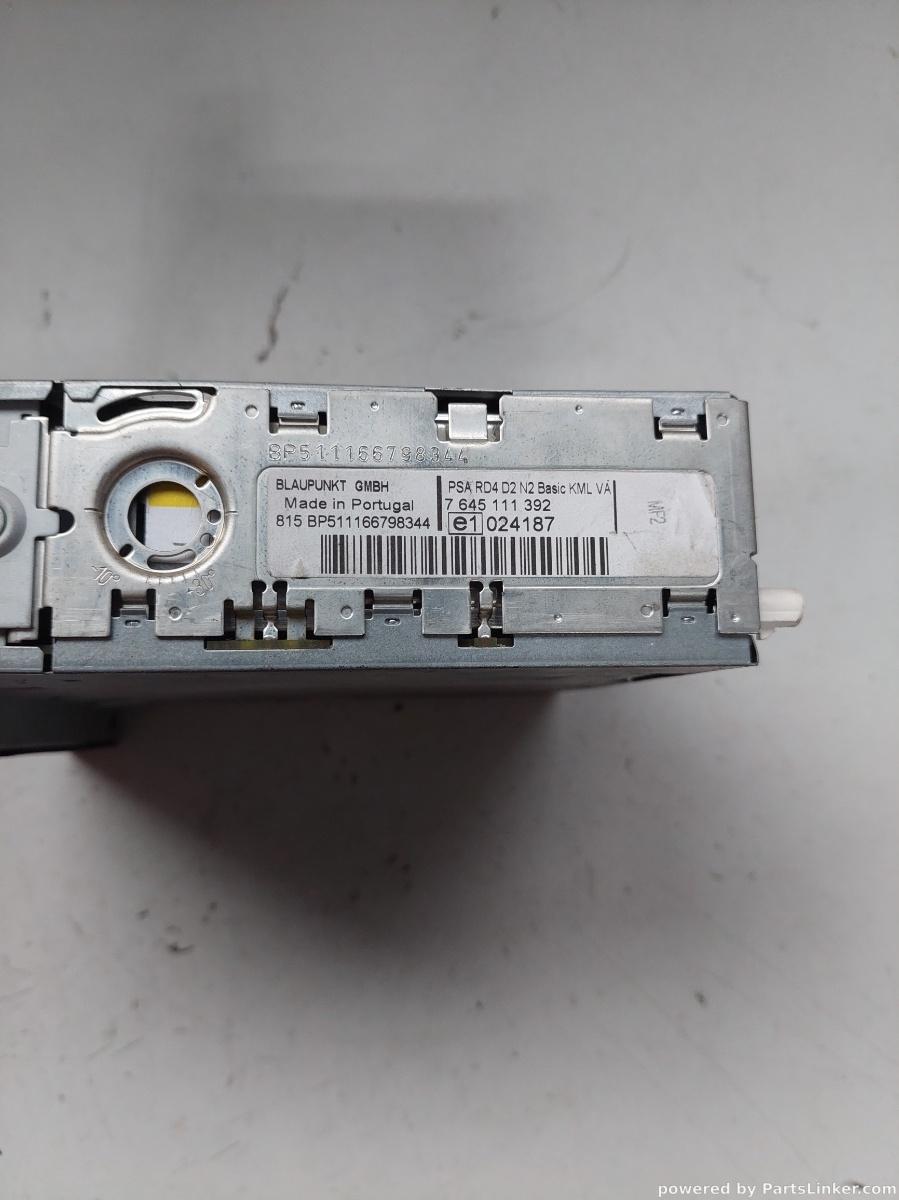 CD player auto PEUGEOT 407 SW (6E_) [ 2004 - 2010 ] Blaupunkt OEM 7645111392 – foto 2