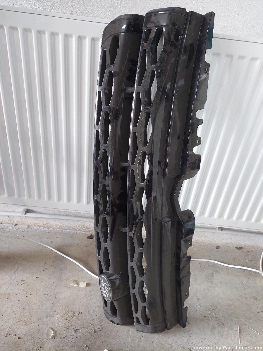 Grila bara LAND ROVER RANGE ROVER EVOQUE (LV_, L538) [ 2011 - > ] OEM Dj328200aa