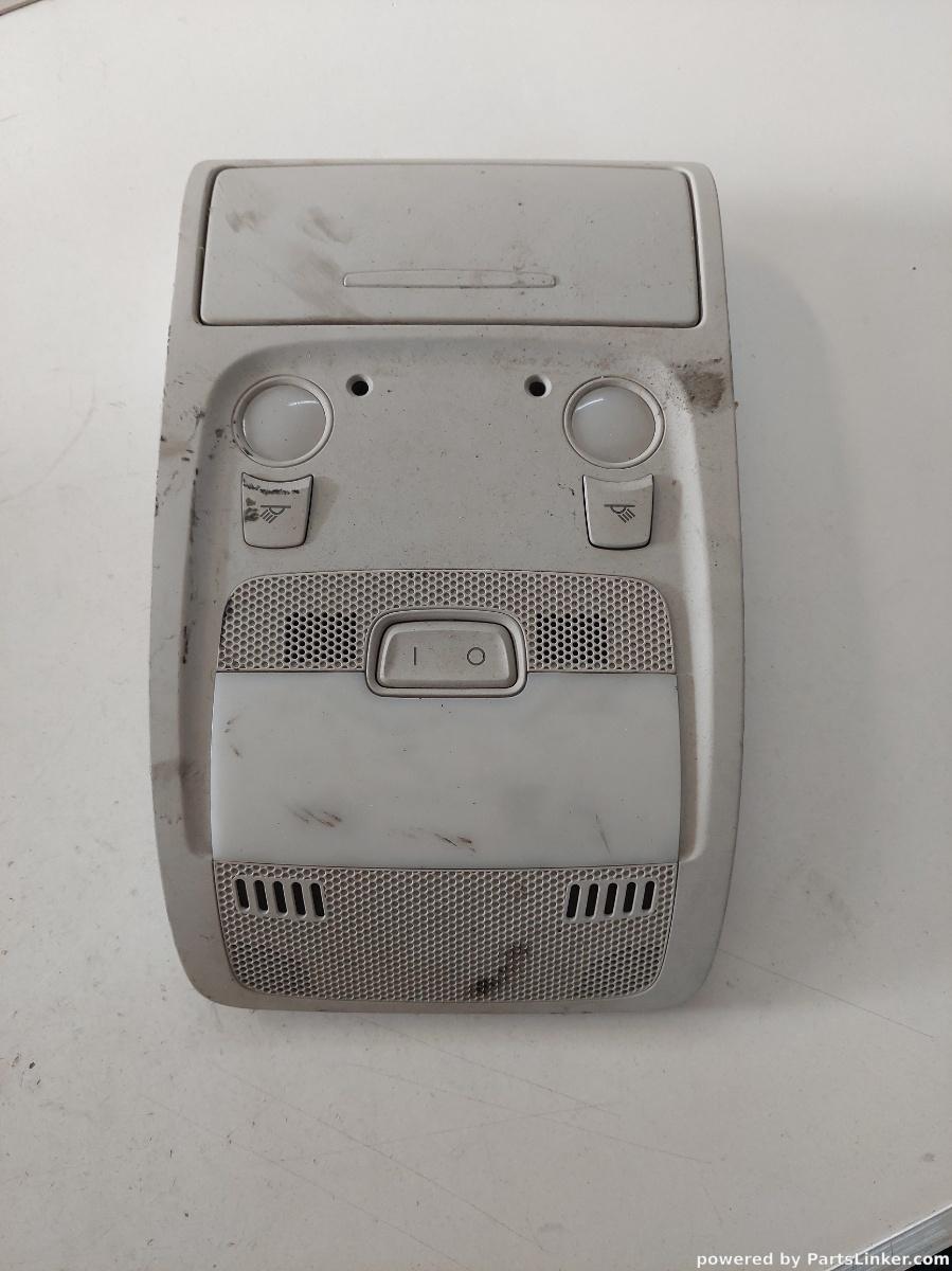 Lumini plafon AUDI A4 IV (8K2, B8) [ 2007 - 2015 ] OEM 8t0947135a