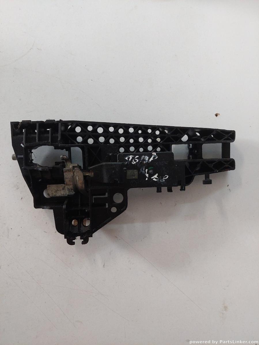 Maner usa stanga spate AUDI A4 IV (8K2, B8) [ 2007 - 2015 ] OEM 242537