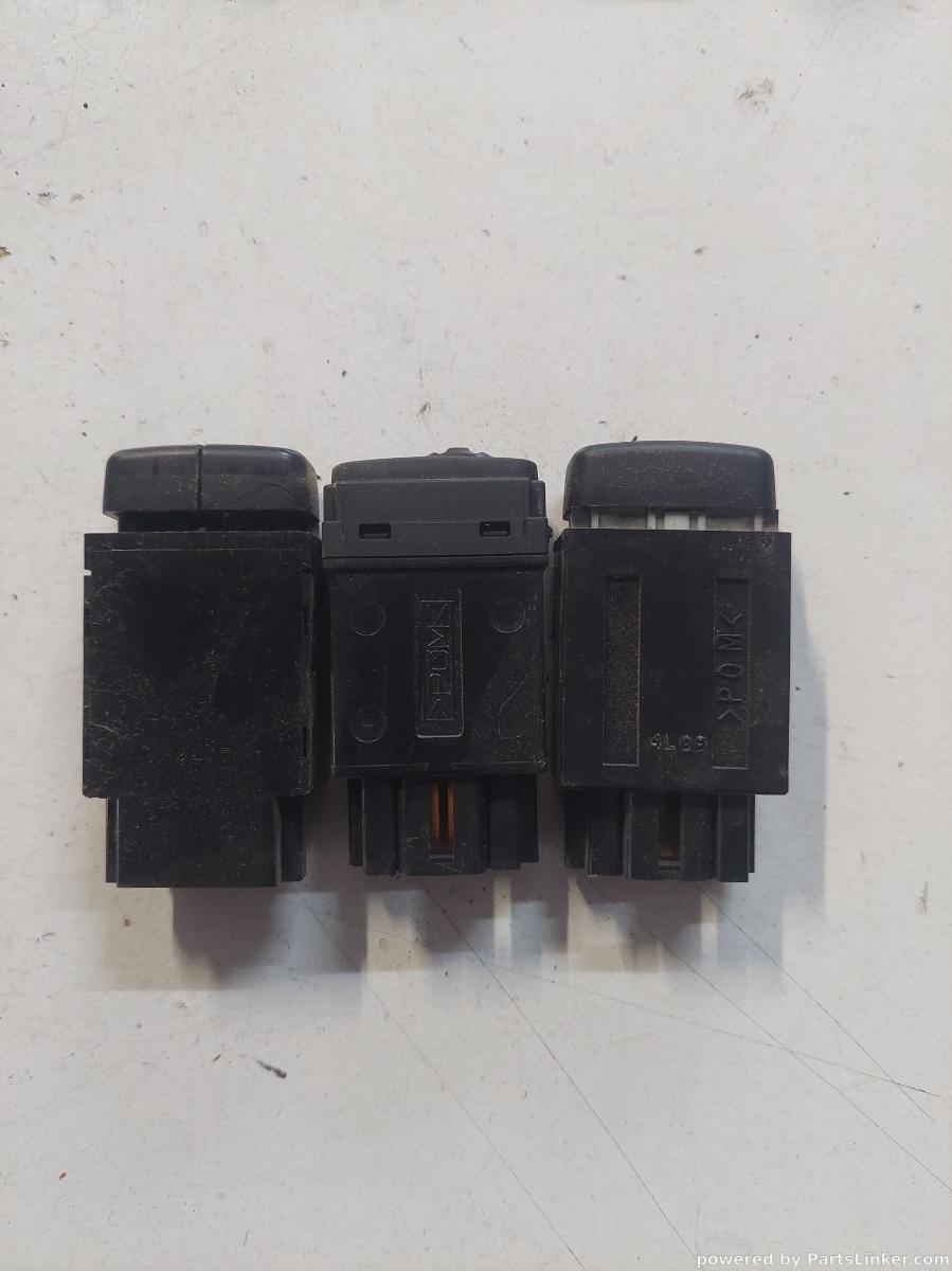SET Butoane MITSUBISHI GRANDIS NA_W 2003 - 2011 – foto 2