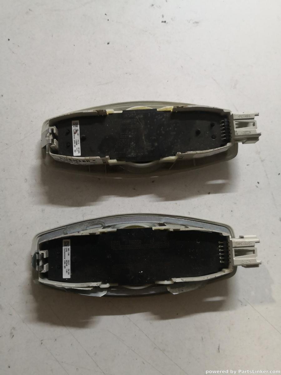 Lampa plafon FORD FOCUS 3 Saloon [ 2010 - > ] OEM 19051020 – foto 2