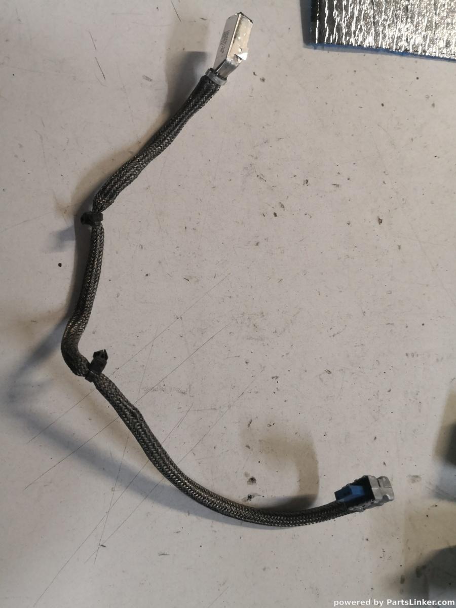 Cablu conectare far BMW 5 (F10) [ 2009 - 2016 ] OEM 15647971