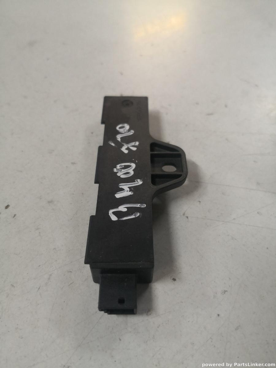 Amplificator antena BMW 5 (F10) [ 2009 - 2016 ] OEM 9220832 – foto 2