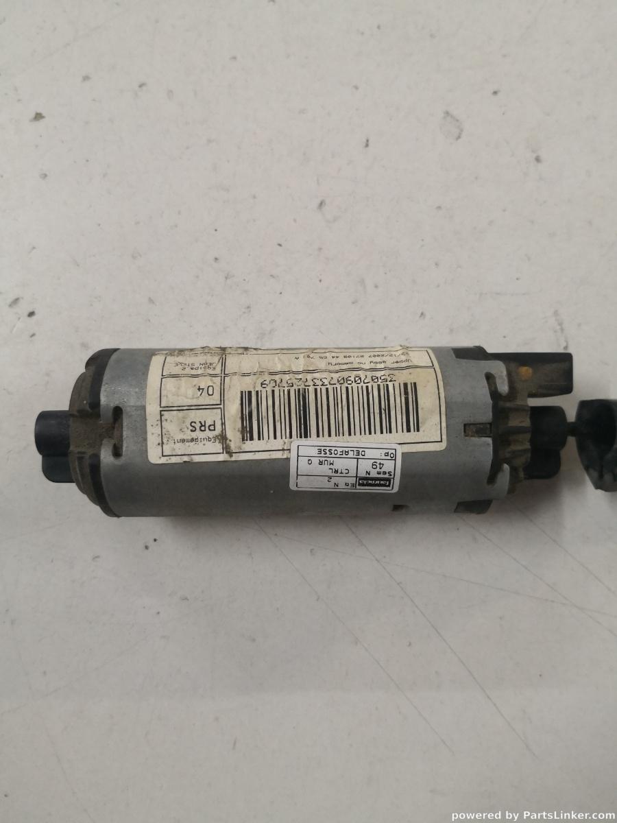 Motoras scaun dreapta fata VOLKSWAGEN TIGUAN 5N_ 2007 - > 4486238 – foto 2