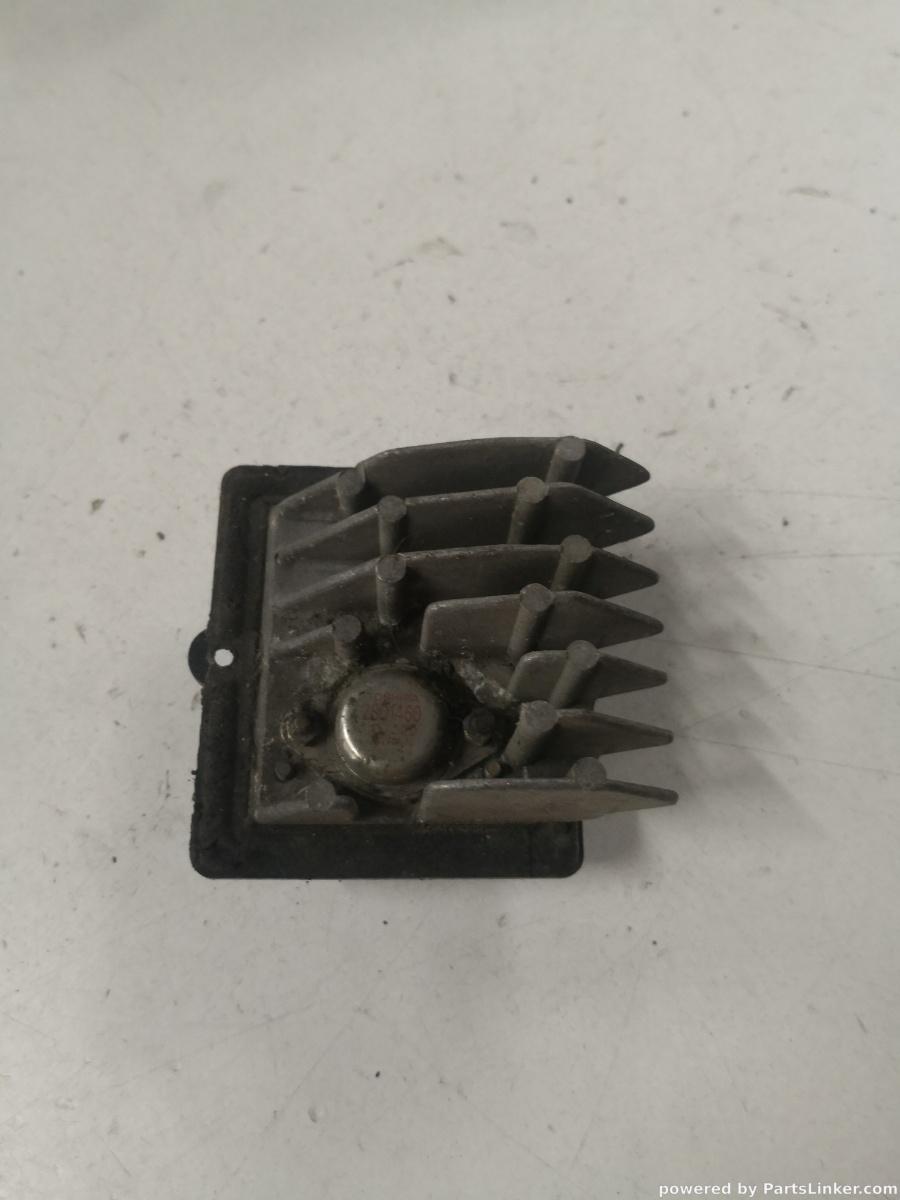 Rezistenta aeroterma MITSUBISHI PAJERO II (V3_W, V2_W, V4_W) [ 1990 - 2001 ] OEM 0778000151 – foto 2