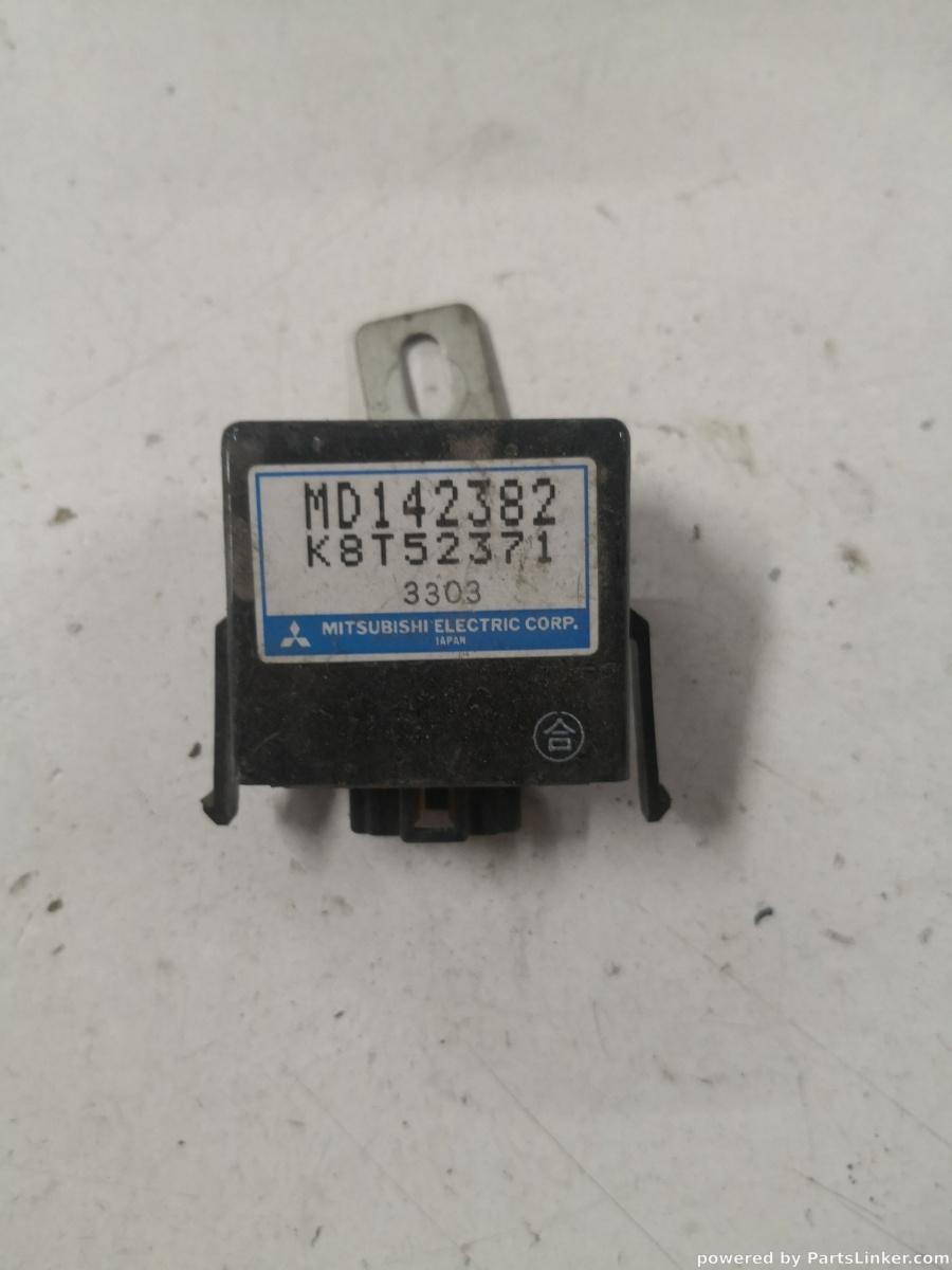 Calculator confort MITSUBISHI PAJERO II (V3_W, V2_W, V4_W) [ 1990 - 2001 ] OEM Md142382