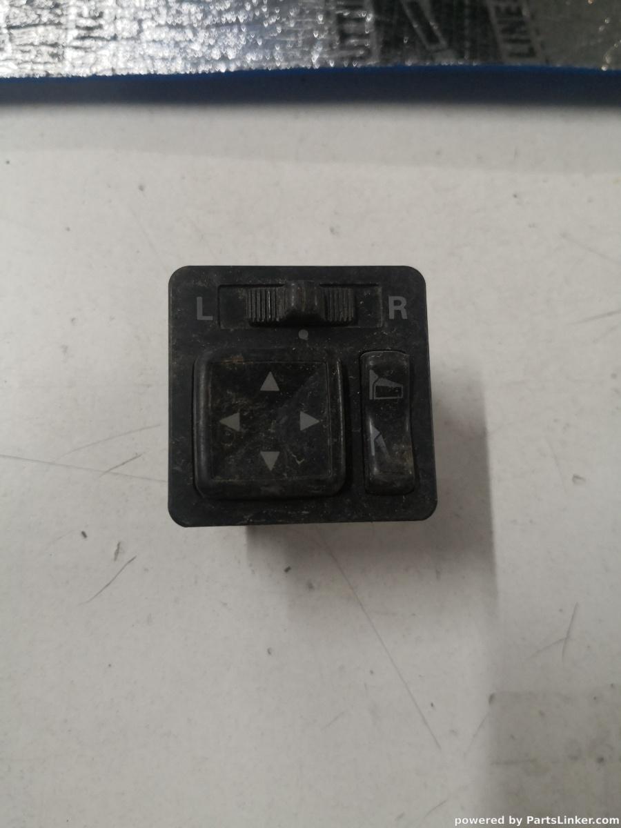 Buton reglaj oglinzi MITSUBISHI PAJERO II (V3_W, V2_W, V4_W) [ 1990 - 2001 ] OEM 503083995