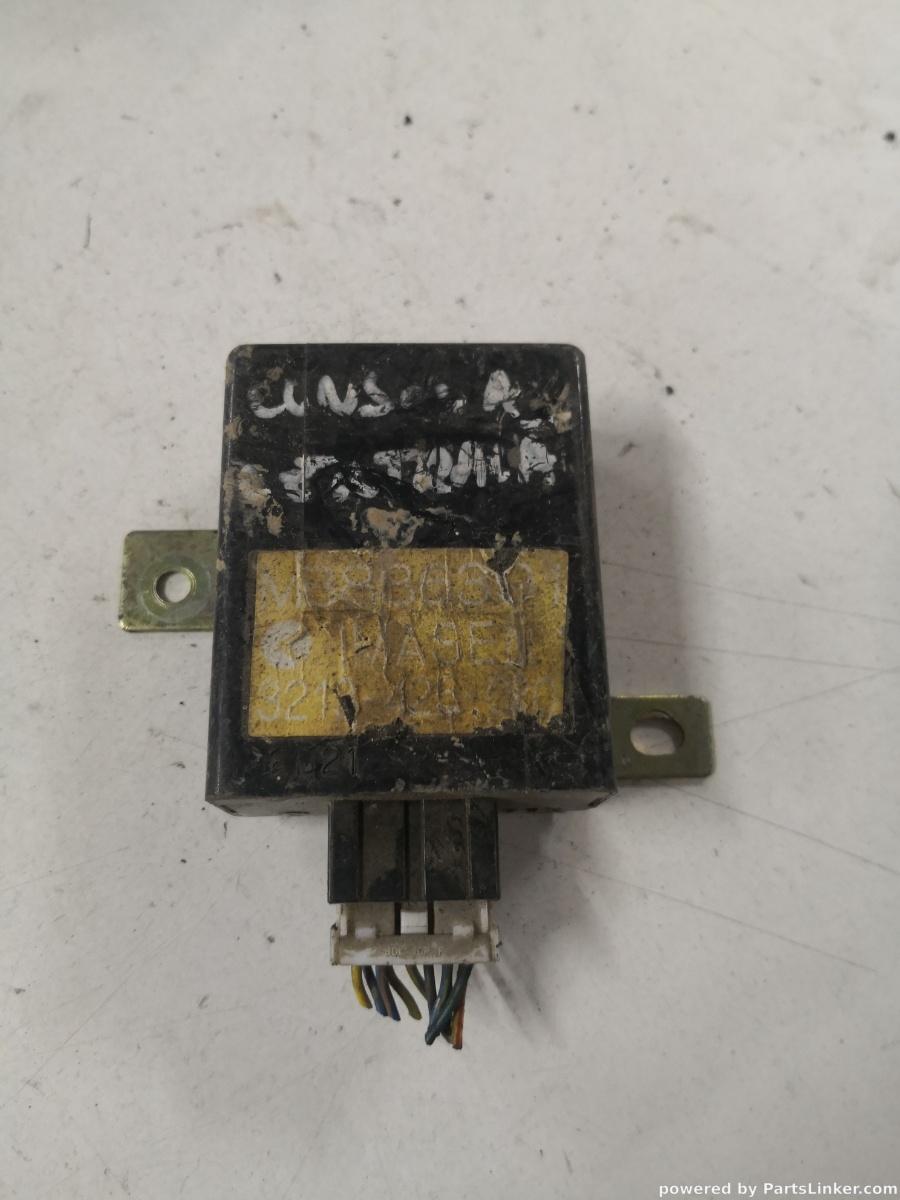 Releu MITSUBISHI PAJERO II (V3_W, V2_W, V4_W) [ 1990 - 2001 ] OEM Mb836391