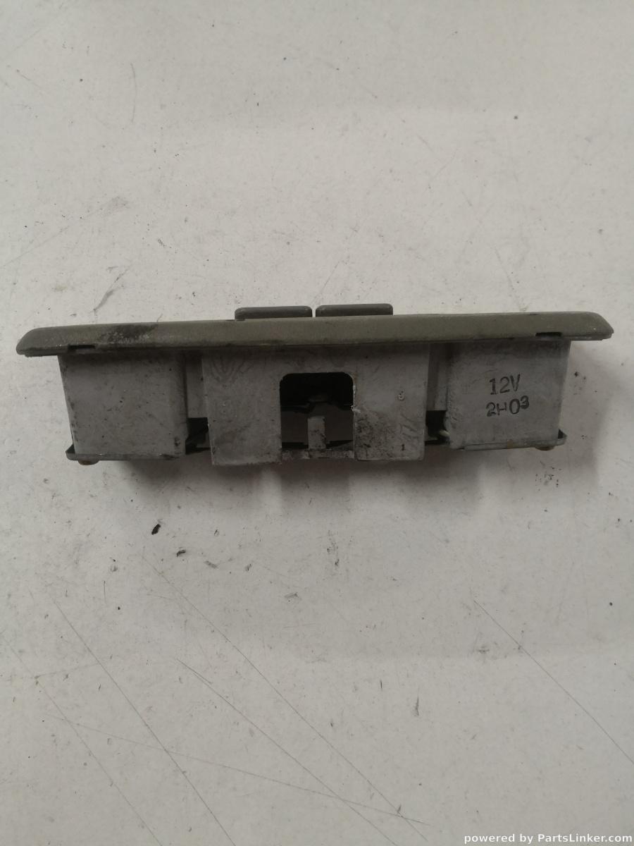 Lumini plafon MITSUBISHI PAJERO II (V3_W, V2_W, V4_W) [ 1990 - 2001 ] OEM 2h03 – foto 2