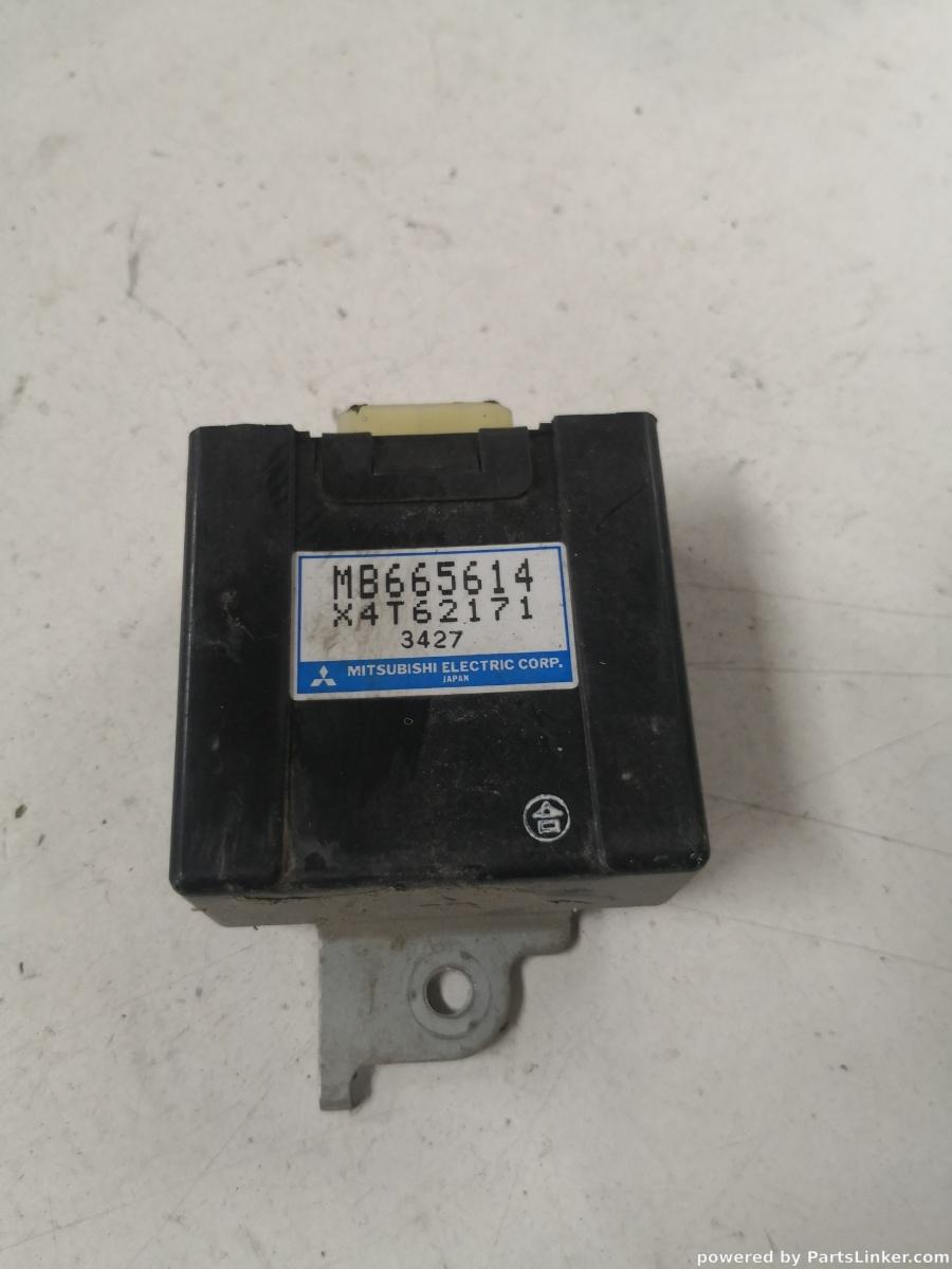 Modul suspensie MITSUBISHI PAJERO II (V3_W, V2_W, V4_W) [ 1990 - 2001 ] OEM Mb665614