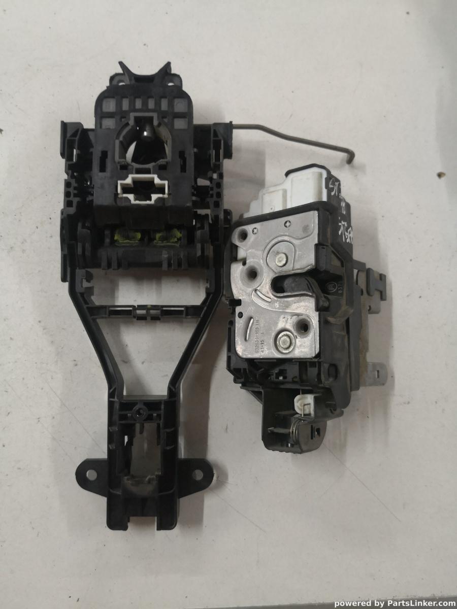 Broasca usa stanga fata VOLVO V40 Hatchback (525, 526) [ 2012 - > ] OEM 31440389