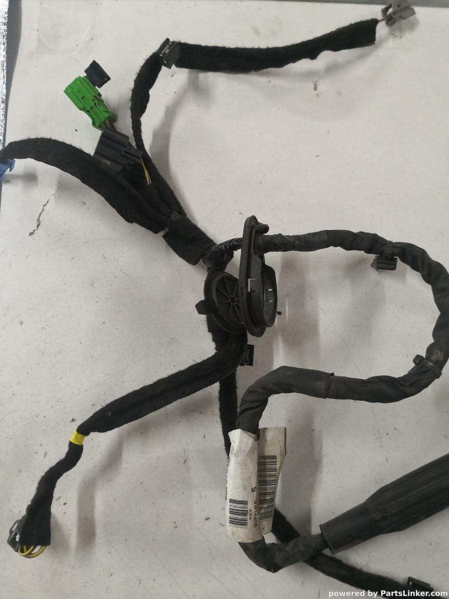 Instalatie electrica usa dreapta fata VOLVO V40 Hatchback (525, 526) [ 2012 - > ] OEM 31334104 – foto 2
