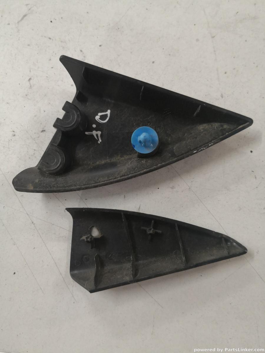Ornamente dreapta fata VOLVO V40 Hatchback (525, 526) [ 2012 - > ] OEM 1287712 – foto 2