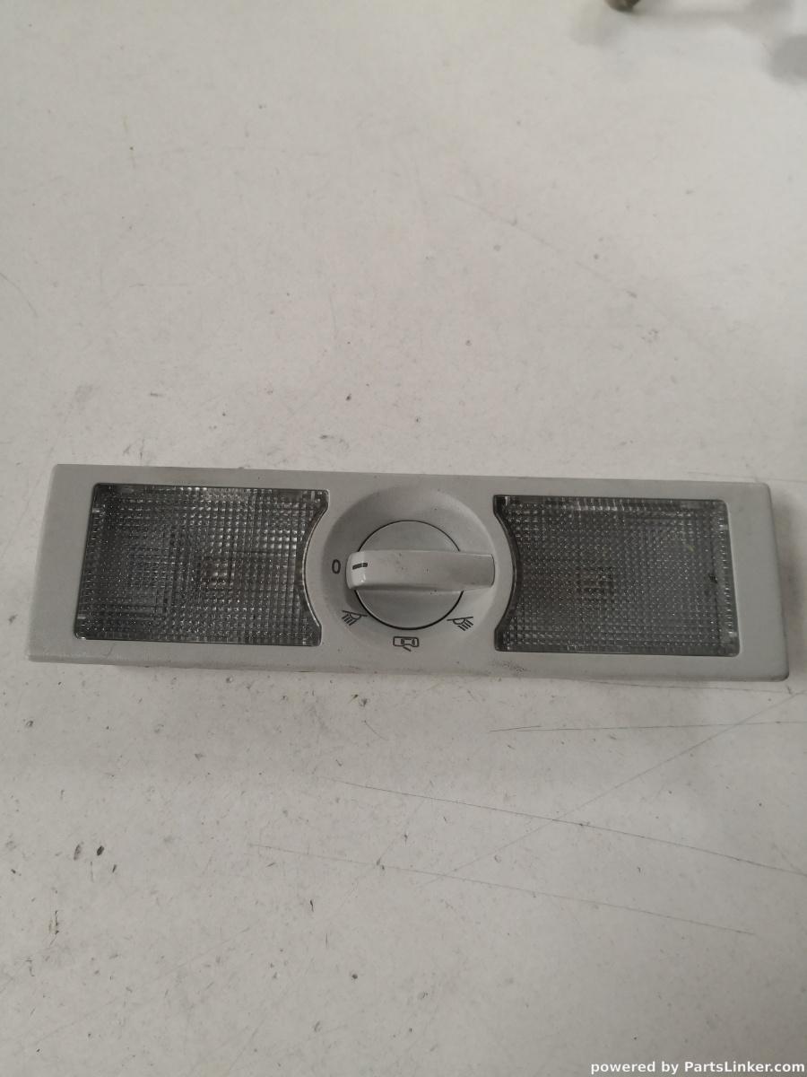 Plafoniera spate VOLKSWAGEN GOLF VI (5K1) [ 2008 - 2013 ] OEM 947291