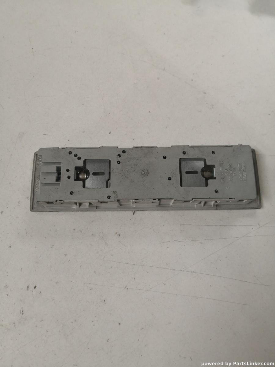 Plafoniera spate VOLKSWAGEN GOLF VI (5K1) [ 2008 - 2013 ] OEM 947291 – foto 2